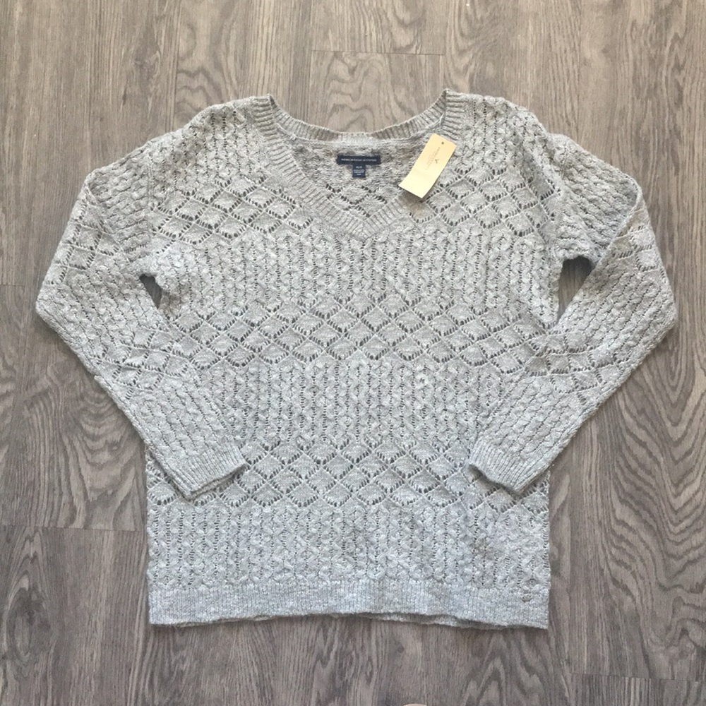 NWT American Eagle Sweater